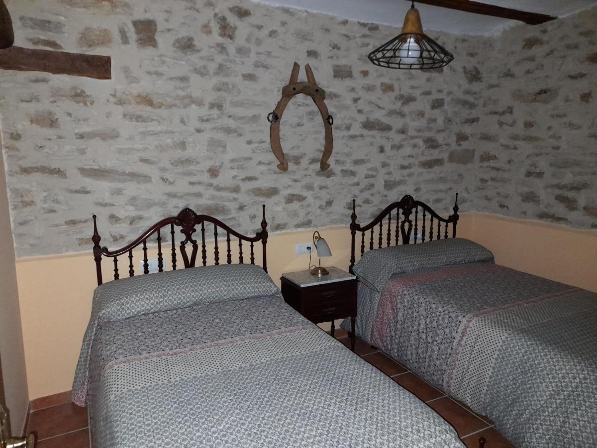 Ca Efren Guest House Castellfort Exterior foto